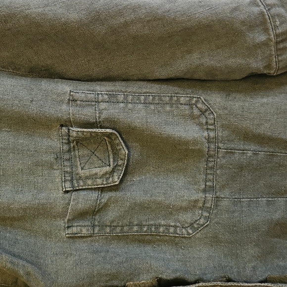 green velcro collared shirt - Picture 2 of 5